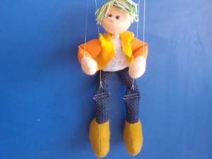 Faça você mesmo uma marioneta para divertir os seus filhos!